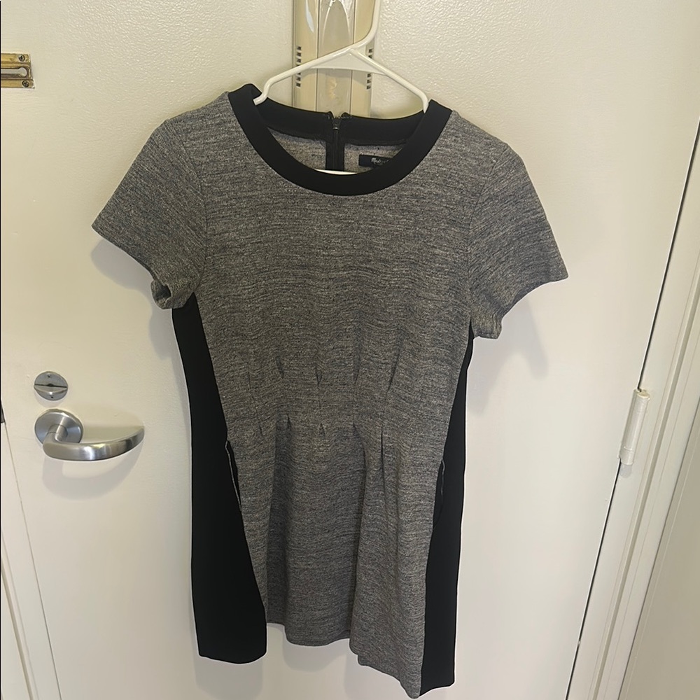 Madewell gray work dress with flattering sides